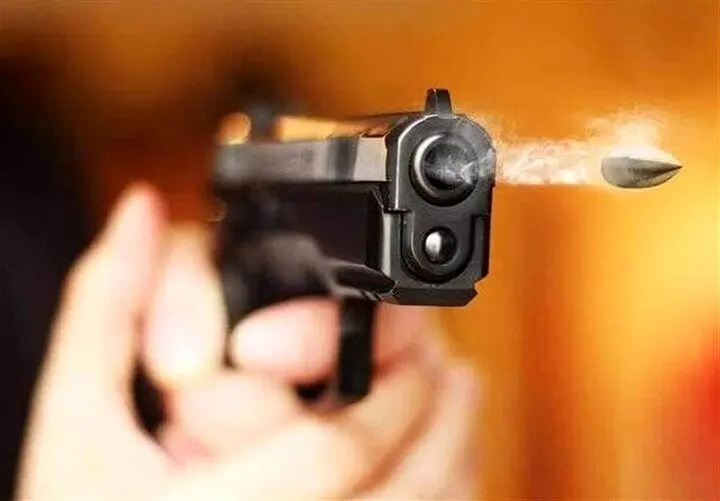 گردنبند تقلبی جان یک مرد را نجات داد+عکس