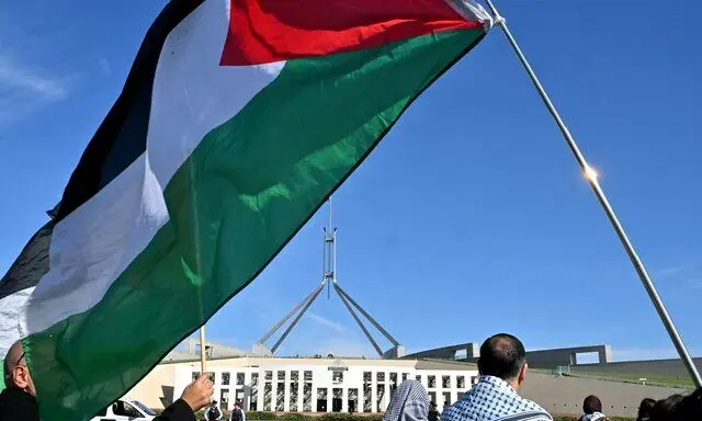 تصویر پیراهن اعضای کاروان المپیک فلسطین خبرساز شد + عکس
