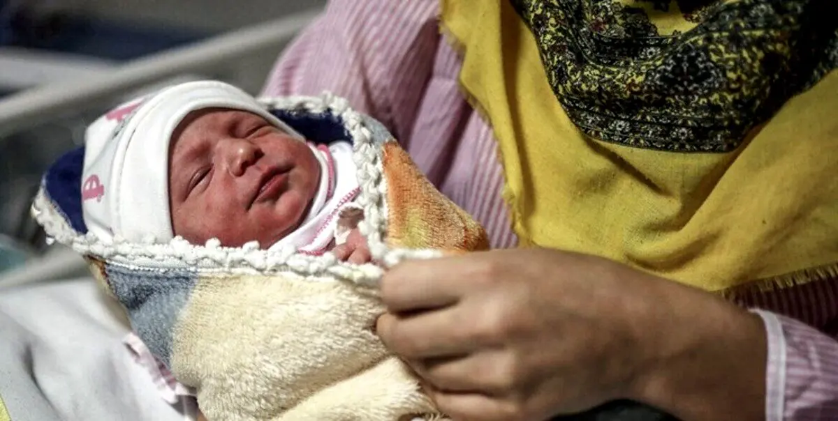 بارداری در ۱۲‌سالگی! کودک مادری به جای کودک همسری