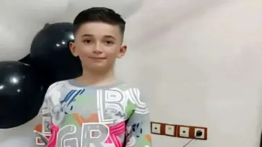 مراسم تشییع پیکر ایلیا پسر ۹ ساله رشتی + فیلم