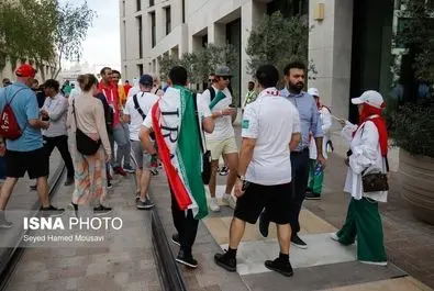 تصاویر جالب هواداران ایرانی در ورزشگاه الثومه