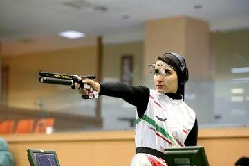 هانیه رستمیان کولاک کرد