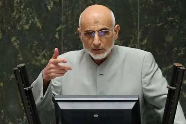 هشدار میرسلیم/ تخلفات ‌شهرداری⁩ به مرحله افتضاح و آبروریزی برسد تا دستگاه قضائی اقدام کند؟ 