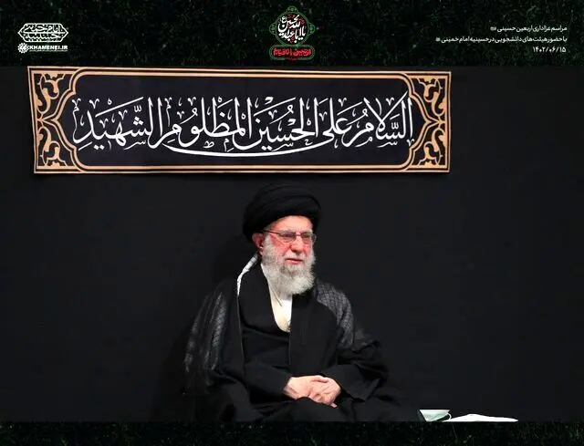 رهبر انقلاب خطاب به جوانان: حسینی زندگی کنید و حسینی بمانید