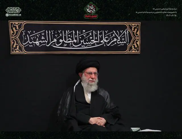 رهبر انقلاب خطاب به جوانان: حسینی زندگی کنید و حسینی بمانید