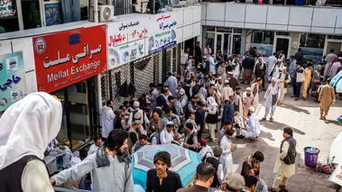 کنترل دلار تهران با شایعه مشکوک گنده هرات /  خبر جنگ جدید در بازار ارز