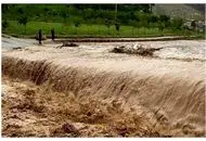 سیل ویرانگر در قشم یک سد را نابود کرد+فیلم