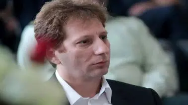 بابک زنجانی یک پلتفرم تلویزیونی هم خرید!