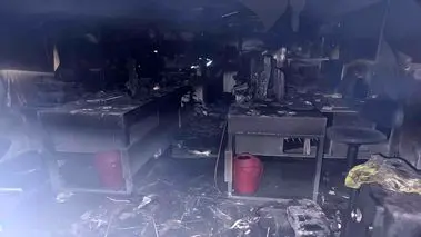 یک مهمانسرا در خیابان سعدی آتش گرفت + عکس