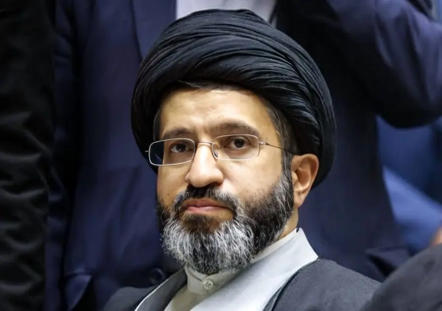 واکنش به شایعه‌ای علیه فرزند رهبر انقلاب+فیلم


