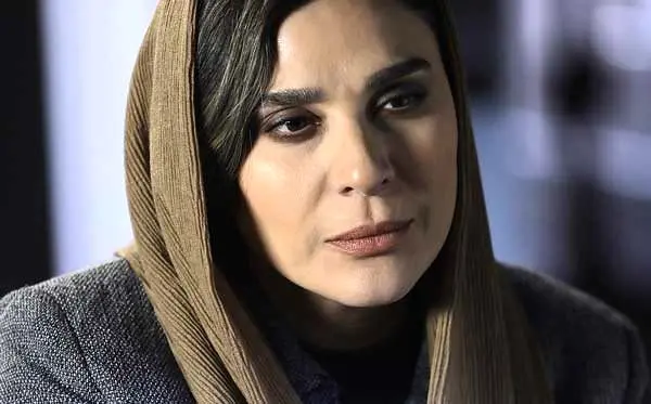 اعتراض روزنامه همشهری به آرایش سحر دولتشاهی در سریال افعی تهران
