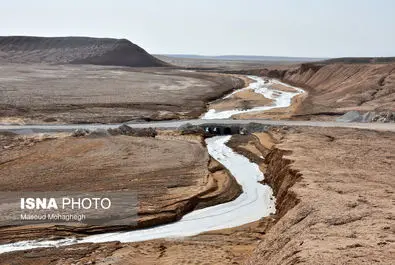 کویر سرخه در حال نابودی