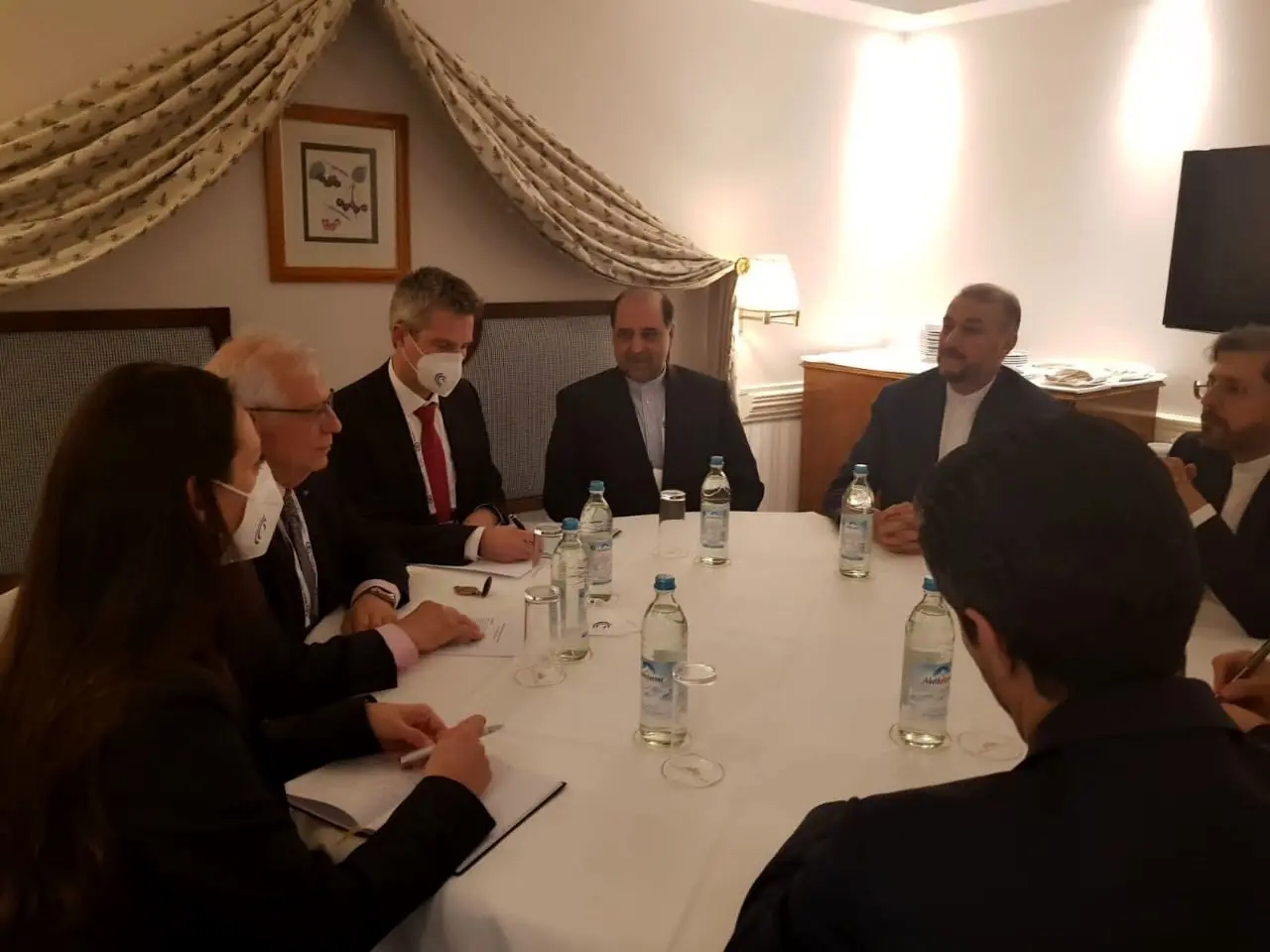 امیرعبداللهیان با بورل دیدار کرد

