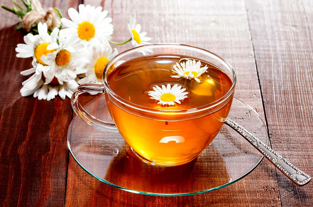 چای بابونه را چرا و چگونه بخوریم؟