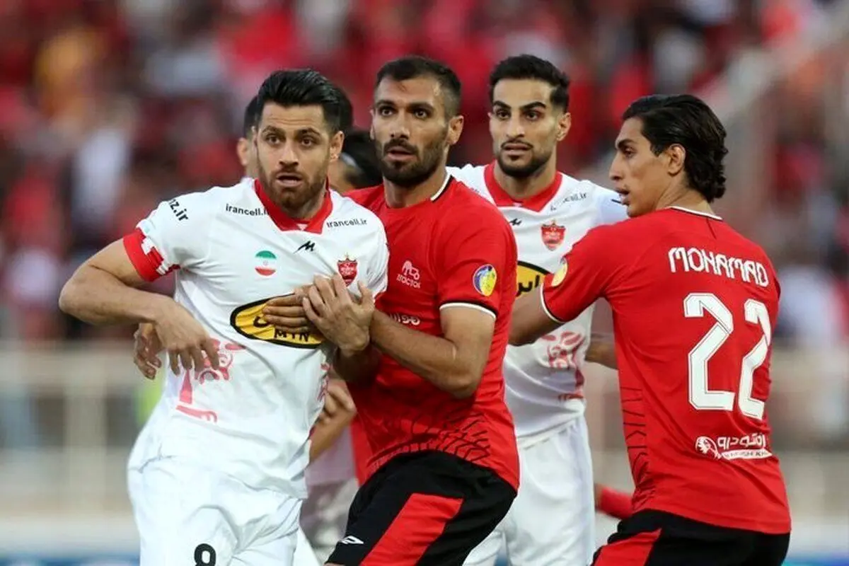پرچم جنجالی تماشاگران تراکتور برای بازی با پرسپولیس + عکس