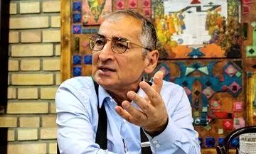صادق زیبا کلام زندانی شد  