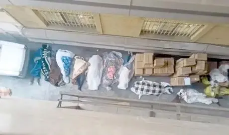 جزئیات پیکرهای پیچیده در پتو در بیمارستان «الغدیر»؛