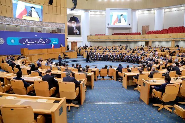 اظهارات مهم رئیسی درباره رتبه‌بندی معلمان و همسان‌سازی حقوق بازنشستگان