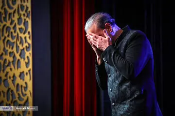 کلیپ جدید و عاشقانه علیرضا قربانی ؛ در زلف تو آویزم ... /گوش کنید و ببینید +دانلود