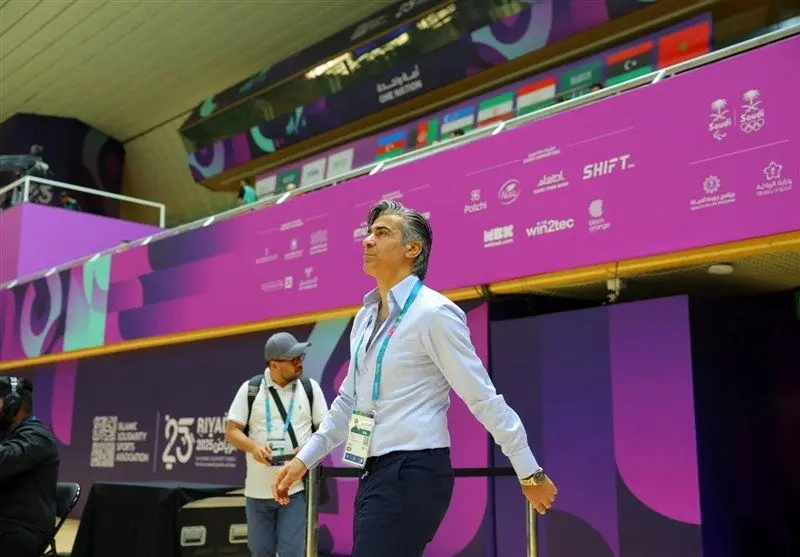 وحید شمسایی: از افغانستان سیلی خوردیم!