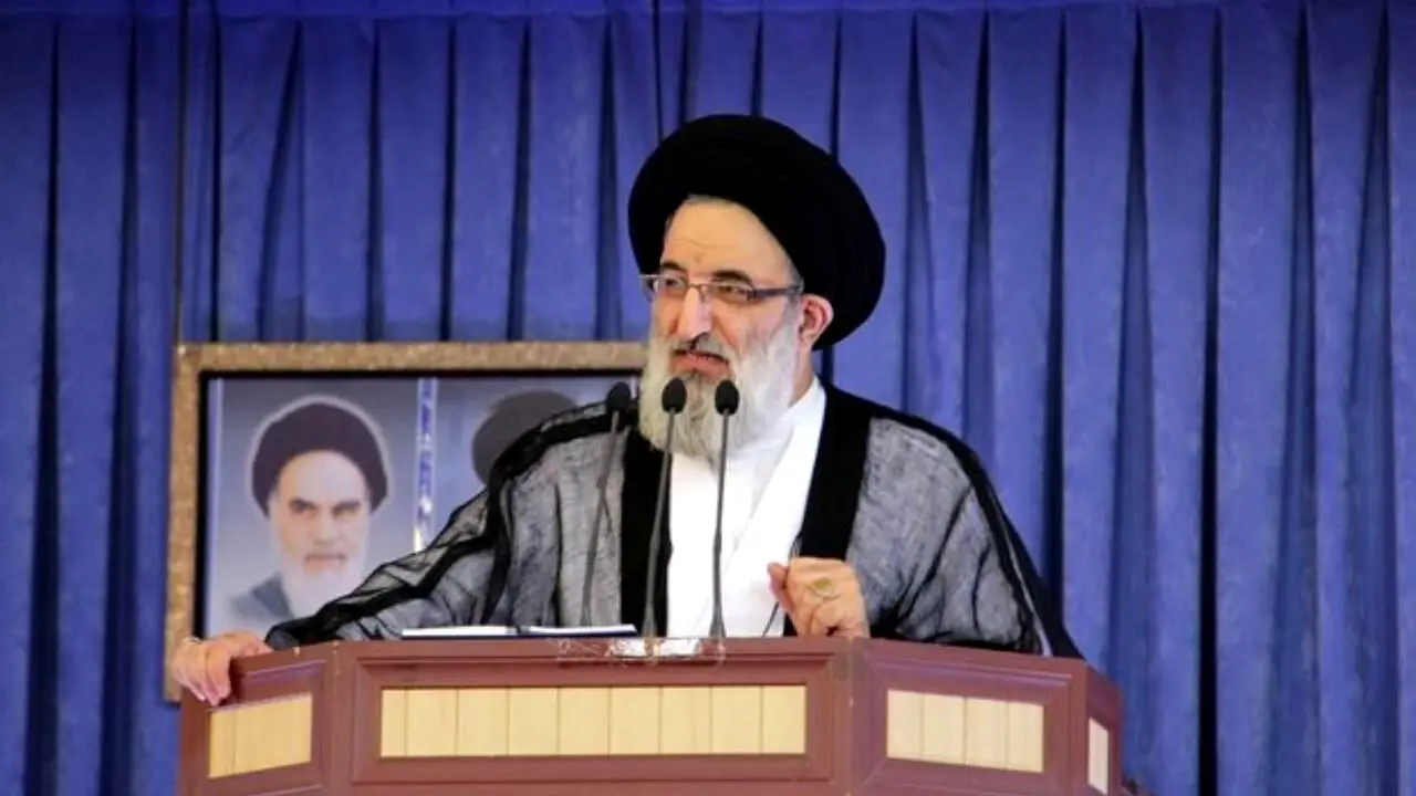 آمار یک امام جمعه از میزان وب‌سایت‌های مستهجن آمریکا