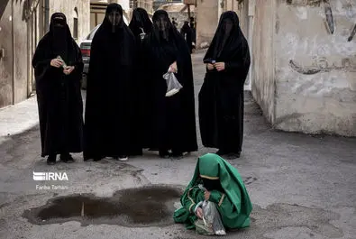 عزاداری بانوانِ نقاب‌زده در «چهل منبر» لرستان
