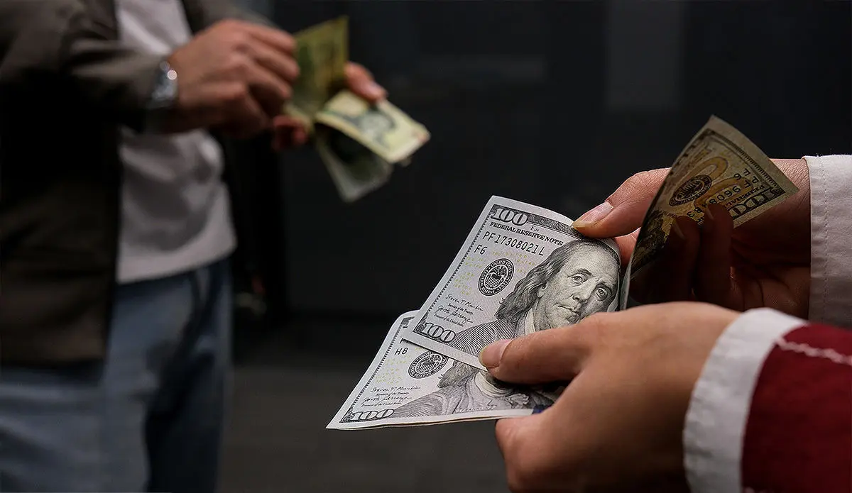 قیمت دلار و یورو امروز سه‌شنبه ۲۲ مهر ۱۴۰۴