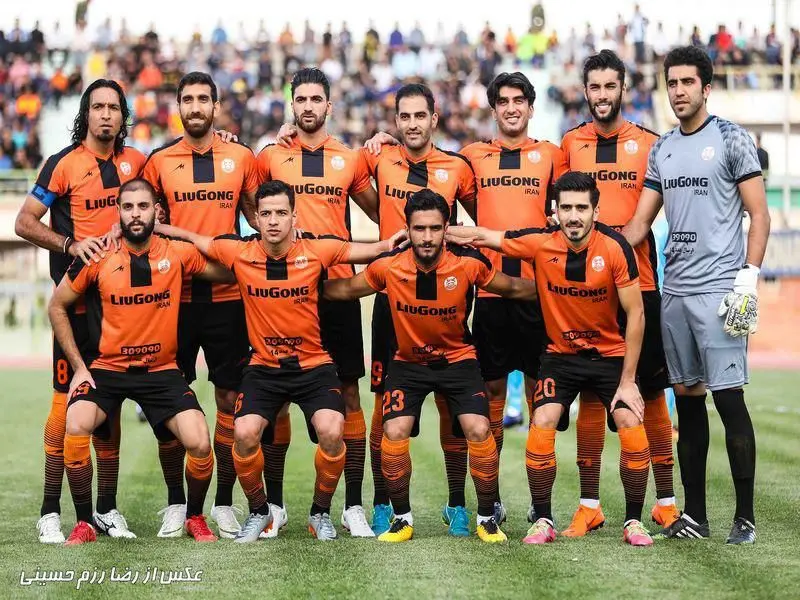 مس کرمان به دنبال بازیکن خارجی/ سرمربی تیم فوتبال مس کرمان: بازیکنان دیگری هم اضافه می‌شوند