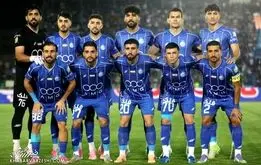 استقلالی‌ها با شنل سیاه به دربی رفتند! +عکس