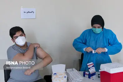 واکسیناسیون دانش آموزان