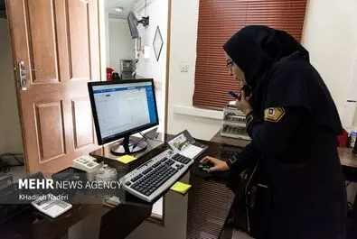 خانم آتش نشان زنان آتش نشان