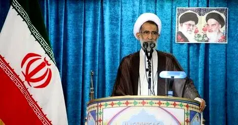 خداحافظی امام‌‌جمعه این شهر با مردم پس از ۱۳ سال