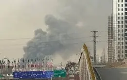 تصاویری از آتش‌سوزی گسترده در غرب تهران

