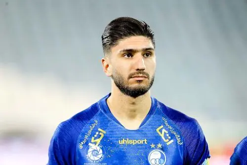 مدافع سابق استقلال در نیم فصل دوم بدون تیم ماند + عکس