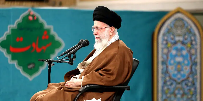 رهبرانقلاب : شهادت حمیدرضا الداغی افکار عمومی کشور را تحت تاثیر قرار داد