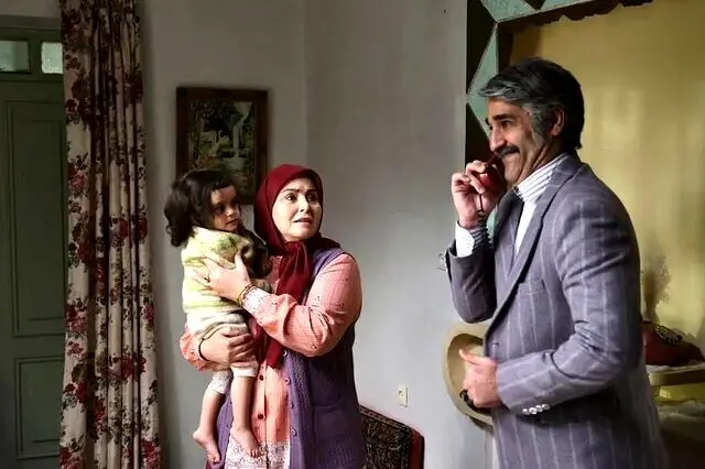 شوخی عجیب مصطفی کیایی با پژمان جمشیدی در تلویزیون! +فیلم