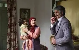 شوخی عجیب مصطفی کیایی با پژمان جمشیدی در تلویزیون! +فیلم