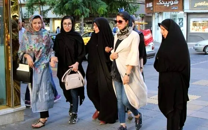 نحوه کار کلینیک‌‌های ترک بی‌حجابی اعلام شد/ این زنان به این مراکز معرفی می شوند
