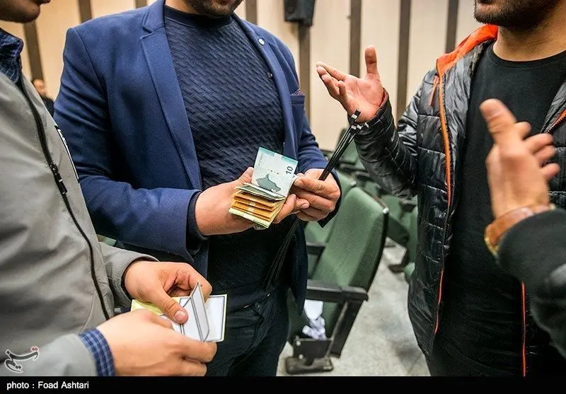 دلار ۴۸ هزار تومان شد