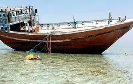علت توقیف یک لنج در خلیج فارس چیست؟
