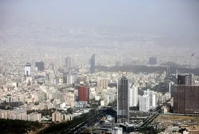  گرد و غبار شدید تهران را تیره کرد