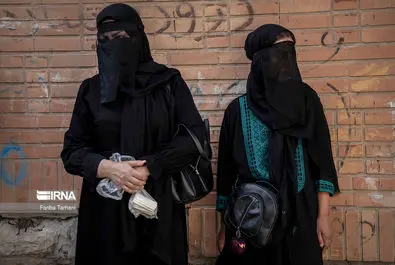 عزاداری بانوانِ نقاب‌زده در «چهل منبر» لرستان