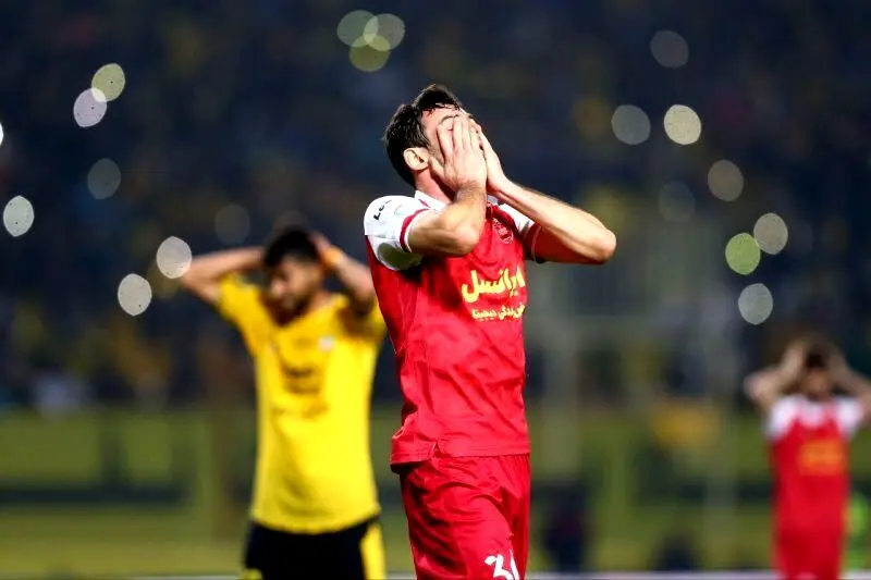 زلزله در پرسپولیس/  ۲ پرسپولیسی در آستانه محرومیت از آسیا