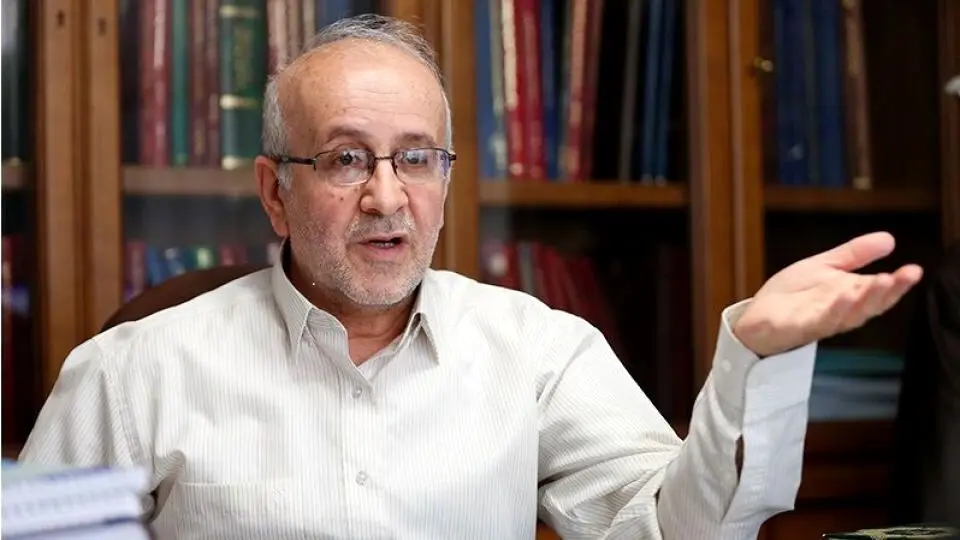 واکنش  تند اقتصاددان اصولگرا به مصوبه واگذاری دارایی‌های دولت: در صدر وحشت‌هایم قرار دارد