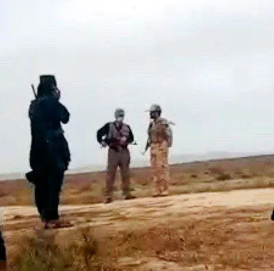 حرکت تانک‌های ارتش ایران در مرز افغانستان