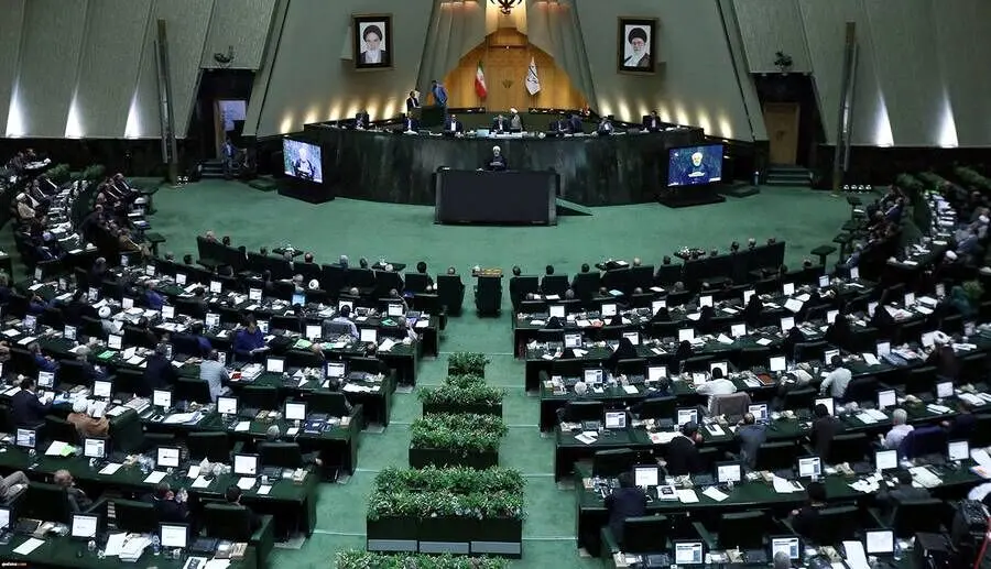 کمیسیون فرهنگی مجلس: قوه قضاییه درباره عفاف و حجاب لایحه دوفوریتی بدهد
