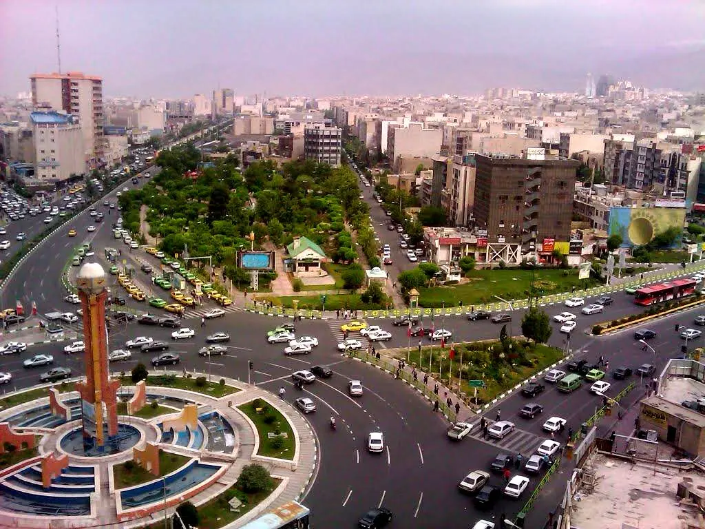 میدان صادقیه تهران جمع می‌شود؟