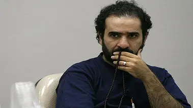 رضا امیرخانی سقوط کرد

