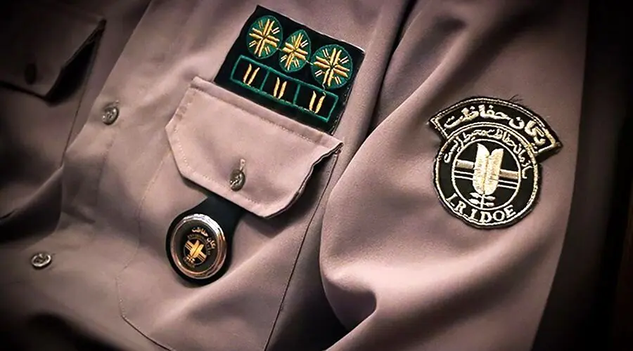 تصویری از محیط بانی که در دفاع از بلوط‌ها مجروح شد +عکس