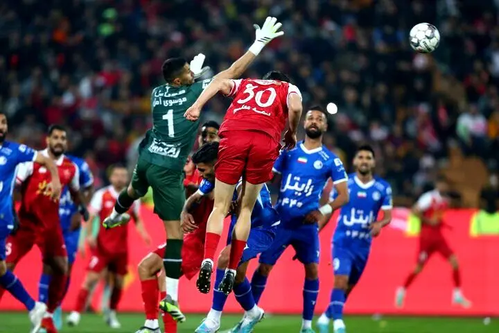خبر مهم درباره تعویق بازی استقلال و پرسپولیس/ دربی عقب افتاد